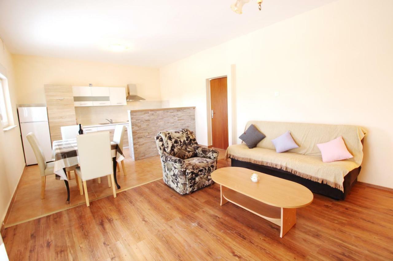 Apartment Sime Нин Экстерьер фото